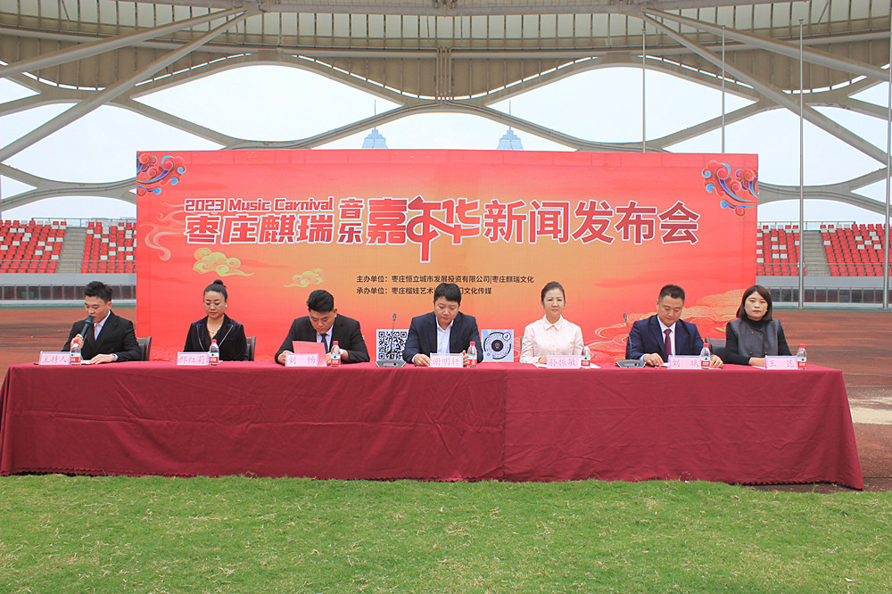 ���l(f��)�������_��11��4�� ���f��ӭ���������������Aʢ���ݳ���